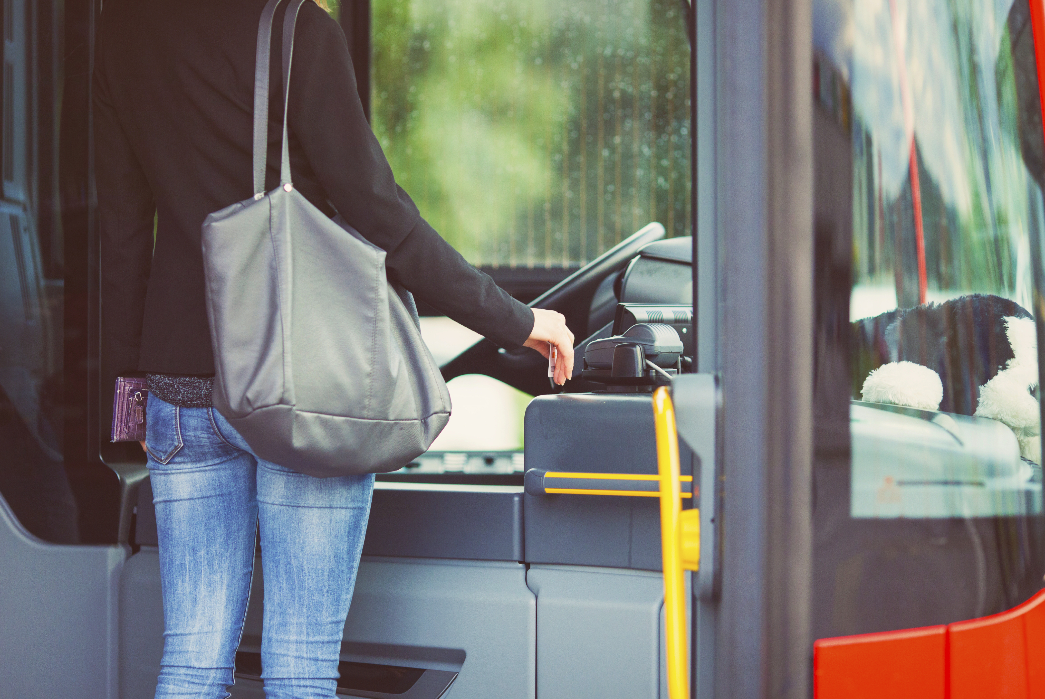 Are Contactless Bank Cards The Future Of Public Transport Ticketing?